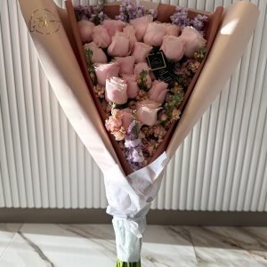 Ramo Plano Armonía de Rosas